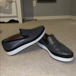 Donald J Pliner Slip-On Sneaker